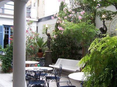 Hotel Gloria & Avenue 3*